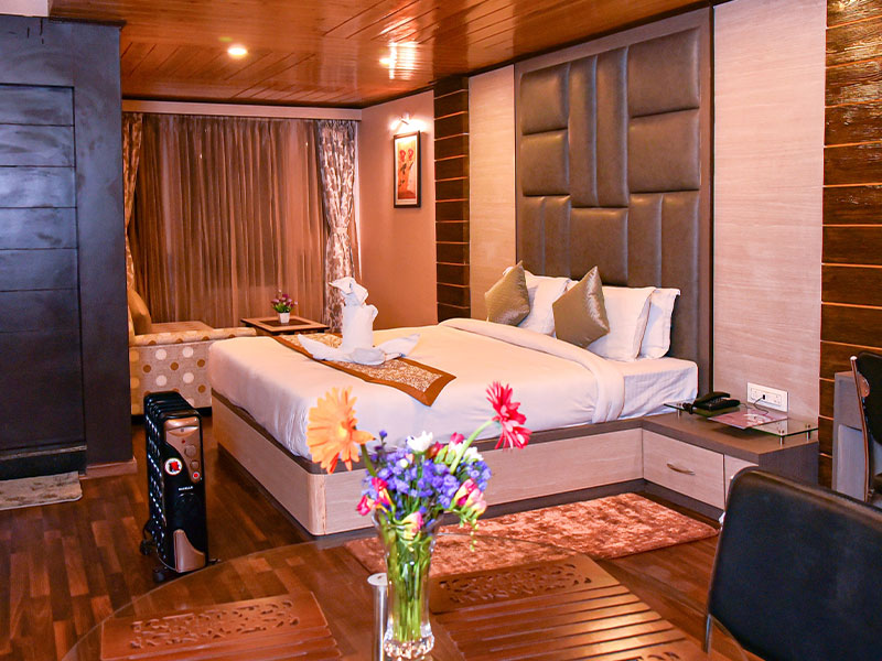 Attic Suite with Balcony