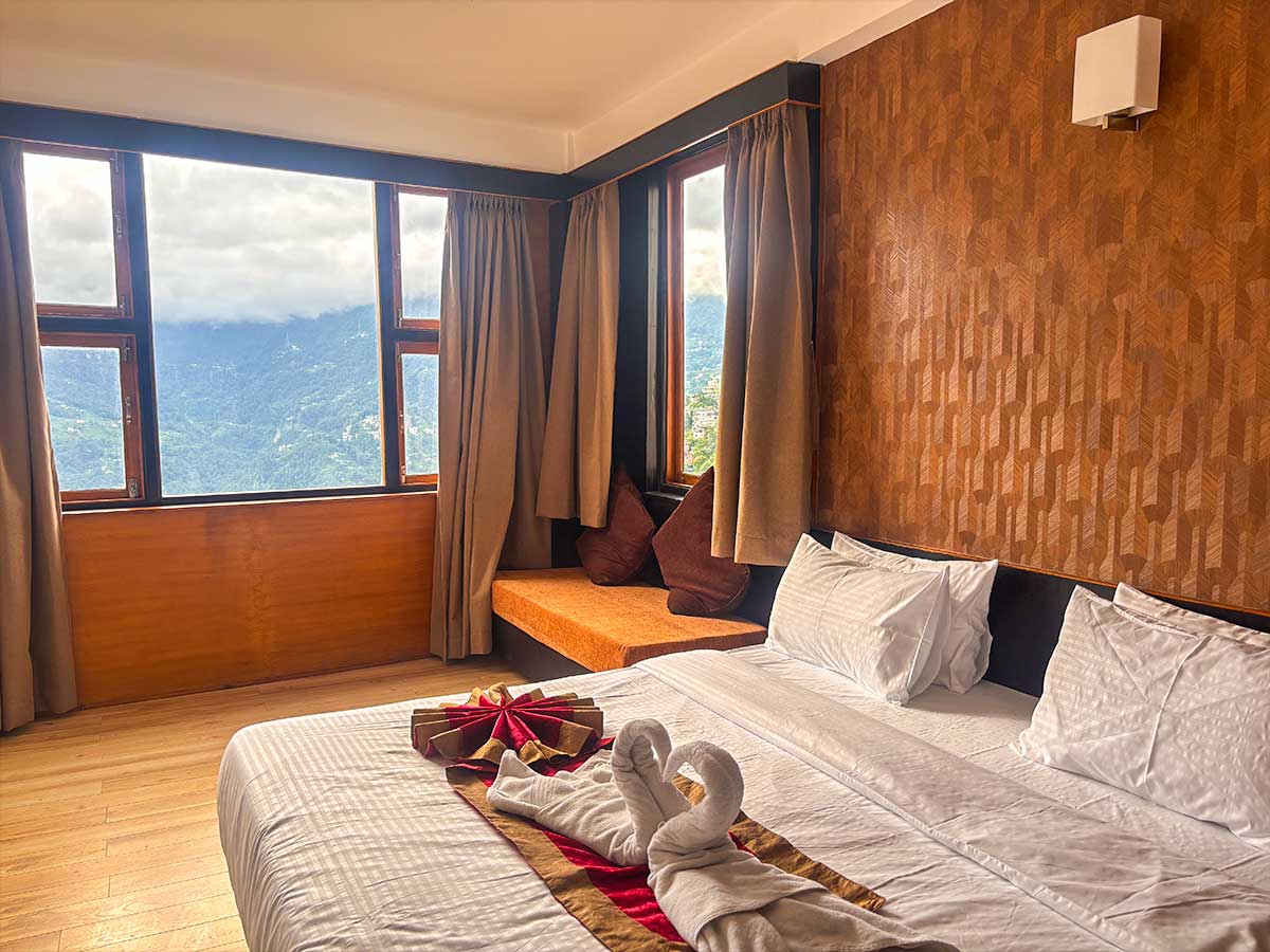 Meridian Mountain View Room